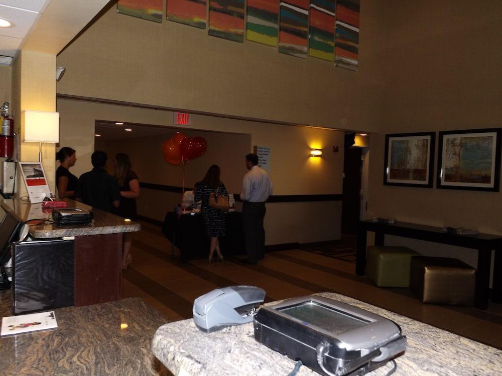 Holiday Inn Express Lexington Southwest Nicholasville By Ihg Buitenkant foto