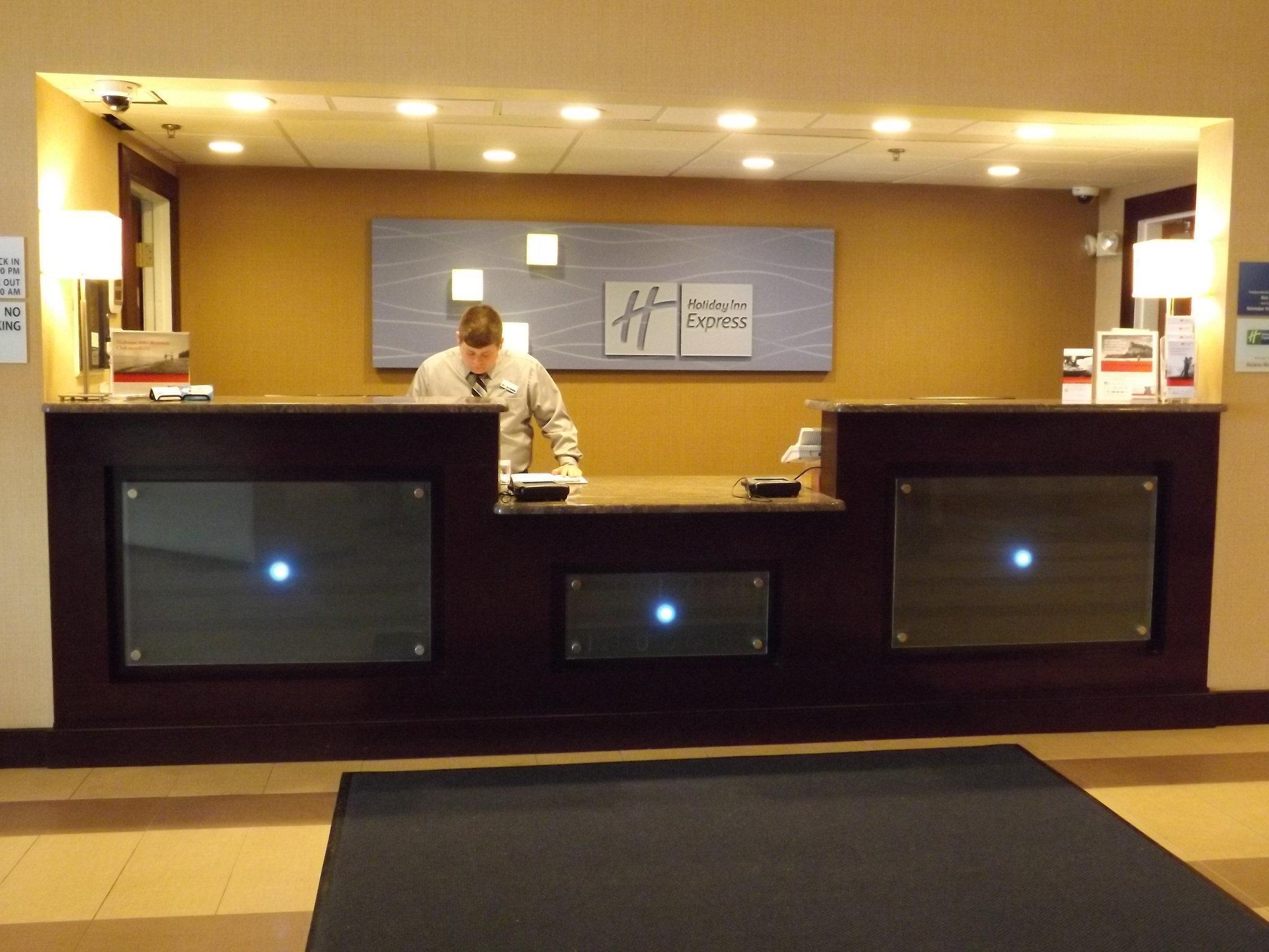 Holiday Inn Express Lexington Southwest Nicholasville By Ihg Buitenkant foto