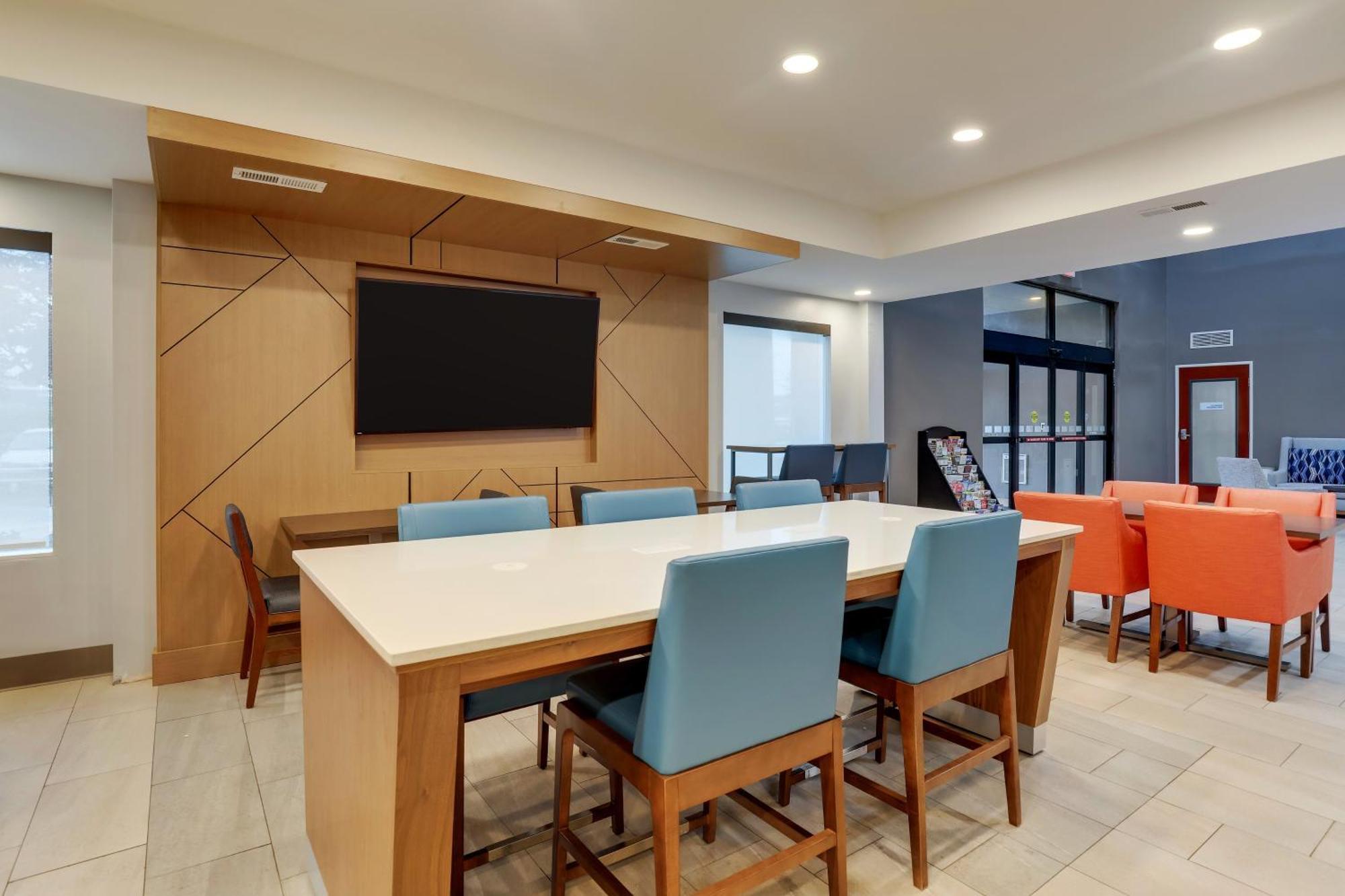 Holiday Inn Express Lexington Southwest Nicholasville By Ihg Buitenkant foto