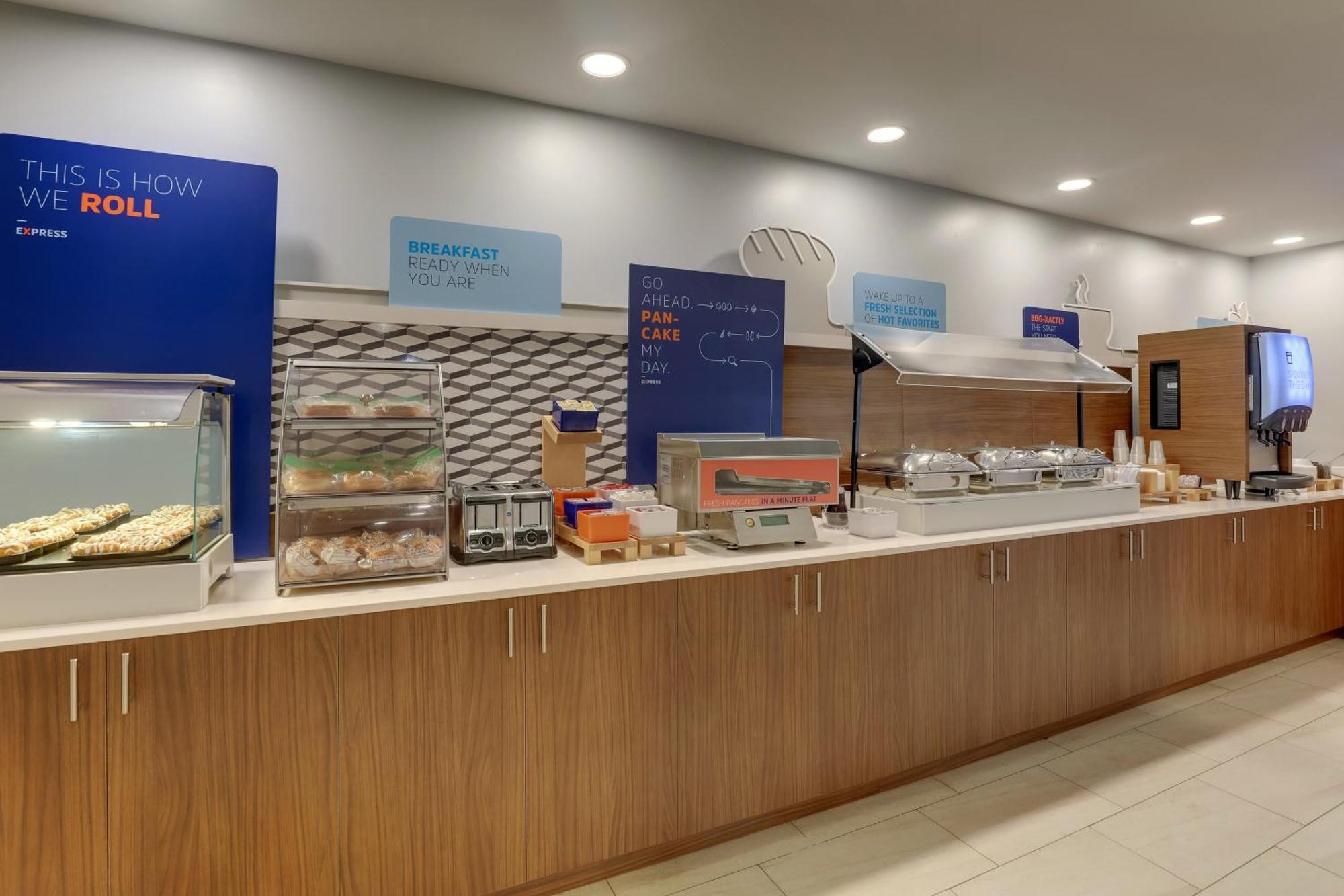 Holiday Inn Express Lexington Southwest Nicholasville By Ihg Buitenkant foto